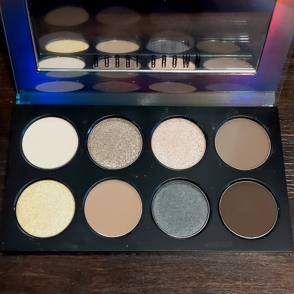 Bobbi Brown Other - Bobbi Brown eyeshadow palette